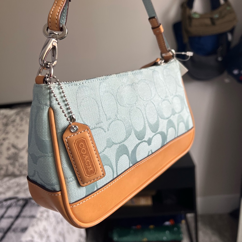 ✨SOLD✨Coach Purse